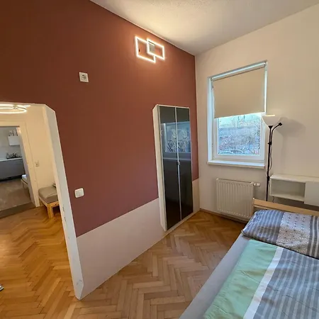 Naehe Woerthersee, Universitaet & Innenstadt Appartement *