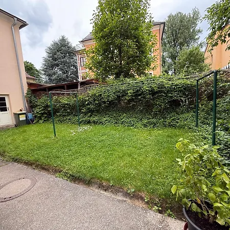 Naehe Woerthersee, Universitaet & Innenstadt *