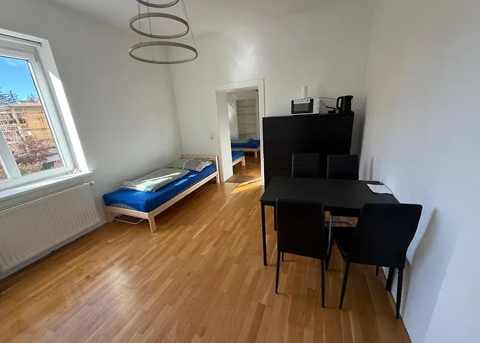 Naehe Woerthersee, Universitaet & Innenstadt Lejlighed *