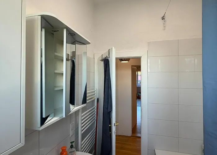 Naehe Woerthersee, Universitaet & Innenstadt Κλάγκενφουρτ