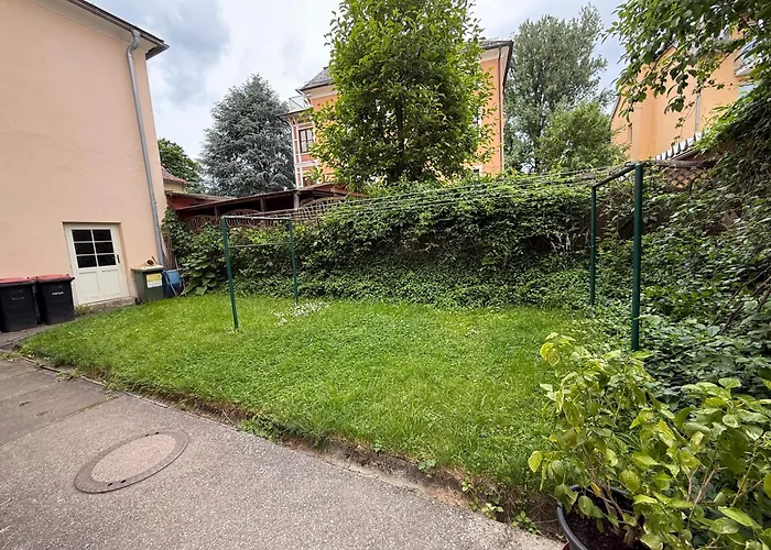 Naehe Woerthersee, Universitaet & Innenstadt *